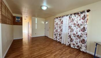 325  Gay St , Lanai home - photo 6 of 10