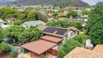 325  Kiele St , Wailuku home - photo 4 of 50