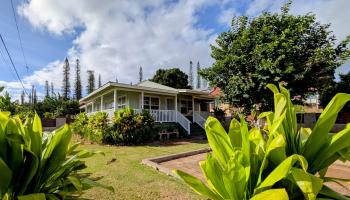 325  Thirteenth St , Lanai home - photo 4 of 40