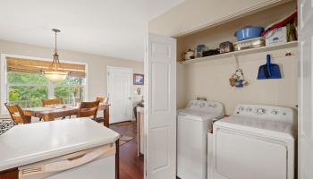 325  Thirteenth St , Lanai home - photo 5 of 21