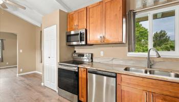 328  Kaomi Pl , Makawao/Olinda/Haliimaile home - photo 5 of 40