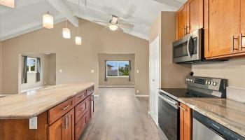 328  Kaomi Pl , Makawao/Olinda/Haliimaile home - photo 6 of 40