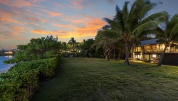 33  Hana Hwy Paia Town, Spreckelsville/Paia/Kuau home - photo 4 of 50