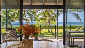 33  Hana Hwy Paia Bay, Spreckelsville/Paia/Kuau home - photo 2 of 50