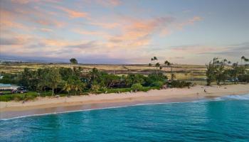 33  Hana Hwy Paia Town, Spreckelsville/Paia/Kuau home - photo 4 of 50