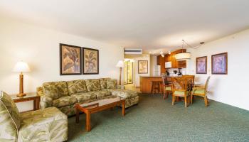Kaanapali Shores condo # 610, Lahaina, Hawaii - photo 4 of 28