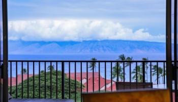 Kaanapali Shores condo # 930, Lahaina, Hawaii - photo 4 of 35