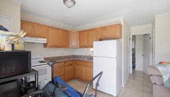 Happy Valley Village condo # A1, Wailuku, Hawaii - photo 4 of 26