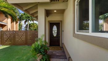 35  Onekea Pl , Wailuku home - photo 5 of 46