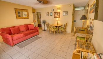 Kalama Terrace condo # L-204, Kihei, Hawaii - photo 4 of 32