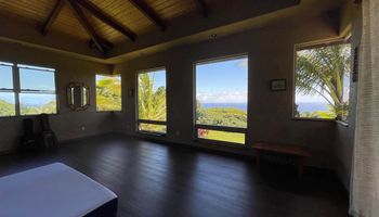 350 Hanauana Rd , Haiku home - photo 2 of 2 350 Hanauana Rd , Haiku home - photo 2 of 2