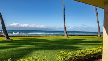 Papakea Resort I II condo # A101, Lahaina, Hawaii - photo 4 of 30