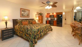 Papakea Resort I II condo # C107, Lahaina, Hawaii - photo 6 of 49