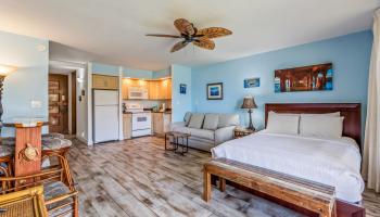 Papakea Resort I II condo # C204, Lahaina, Hawaii - photo 6 of 28