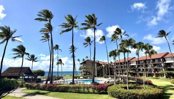 Papakea Resort I II condo # E-206, Lahaina, Hawaii - photo 2 of 29