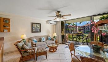 Papakea Resort I II condo # E209, Lahaina, Hawaii - photo 4 of 34