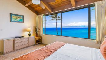 Papakea Resort I II condo # F405, Lahaina, Hawaii - photo 3 of 30