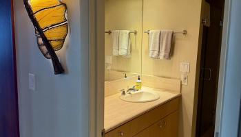 Papakea Resort I II condo # F406, Lahaina, Hawaii - photo 3 of 39
