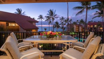 Papakea Resort I II condo # K-401, Lahaina, Hawaii - photo 6 of 22