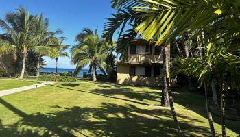 Maui Sands I condo # 1B, Lahaina, Hawaii - photo 4 of 28