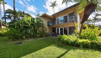 Maui Sands I condo # 1F, Lahaina, Hawaii - photo 3 of 32