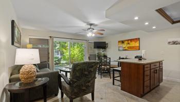 Maui Sands Seaside condo # 704, Lahaina, Hawaii - photo 2 of 30