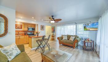 Maui Sands Seaside condo # 720, Lahaina, Hawaii - photo 5 of 36