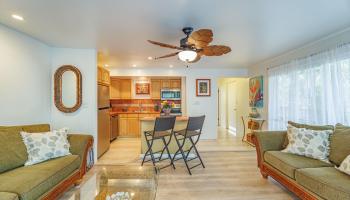 Maui Sands Seaside condo # 720, Lahaina, Hawaii - photo 6 of 36