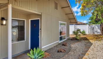 356  Hoalike St , Kihei home - photo 3 of 48