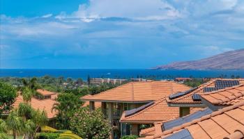 357  Umeke St Hokulani Golf Villas, Kihei home - photo 2 of 50