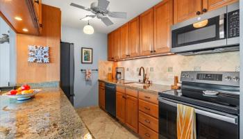 Paki Maui I II condo # 201, Lahaina, Hawaii - photo 6 of 37