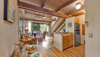 Hale Kai I condo # 211, Lahaina, Hawaii - photo 5 of 47