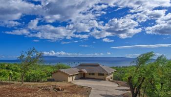 370  Onioni Dr , Molokai home - photo 2 of 49
