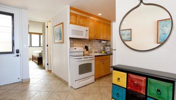 Pikake condo # 105, Lahaina, Hawaii - photo 6 of 36