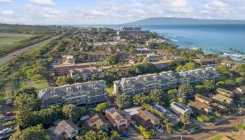 The Breakers condo # E20, Lahaina, Hawaii - photo 4 of 31