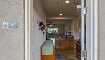 The Breakers condo # E32, Lahaina, Hawaii - photo 5 of 40
