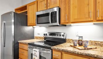 The Breakers condo # E-33, Lahaina, Hawaii - photo 5 of 35