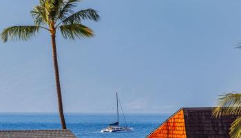 The Breakers condo # E-33, Lahaina, Hawaii - photo 2 of 35