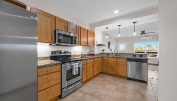 The Breakers condo # E-33, Lahaina, Hawaii - photo 5 of 36