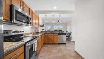 The Breakers condo # E-33, Lahaina, Hawaii - photo 6 of 36