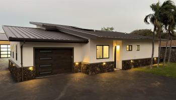371  Lono Ave , Kahului home - photo 2 of 11
