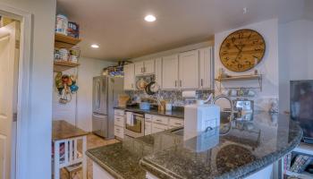 The Breakers condo # F44, Lahaina, Hawaii - photo 5 of 39