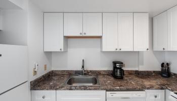 Nohonani condo # 104, Lahaina, Hawaii - photo 6 of 30