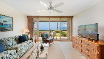 Kulakane condo # 102, Lahaina, Hawaii - photo 3 of 39