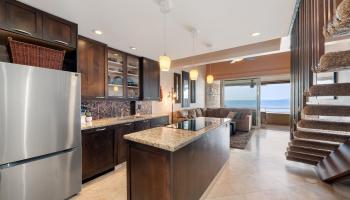 Kulakane condo # 308, Lahaina, Hawaii - photo 4 of 49