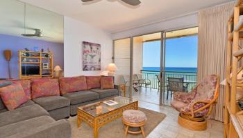 Makani Sands condo # 305, Lahaina, Hawaii - photo 3 of 30 Makani Sands condo # 305, Lahaina, Hawaii - photo 3 of 30