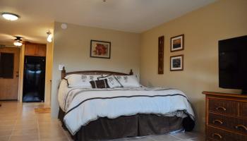 Kaleialoha condo # 202, Lahaina, Hawaii - photo 3 of 25