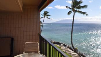 Kaleialoha condo # 411, Lahaina, Hawaii - photo 3 of 13 Kaleialoha condo # 411, Lahaina, Hawaii - photo 3 of 13
