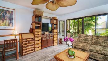 Hale Royale condo # E-102, Lahaina, Hawaii - photo 6 of 24