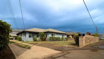 381  Waiehu Beach Rd , Wailuku home - photo 6 of 50